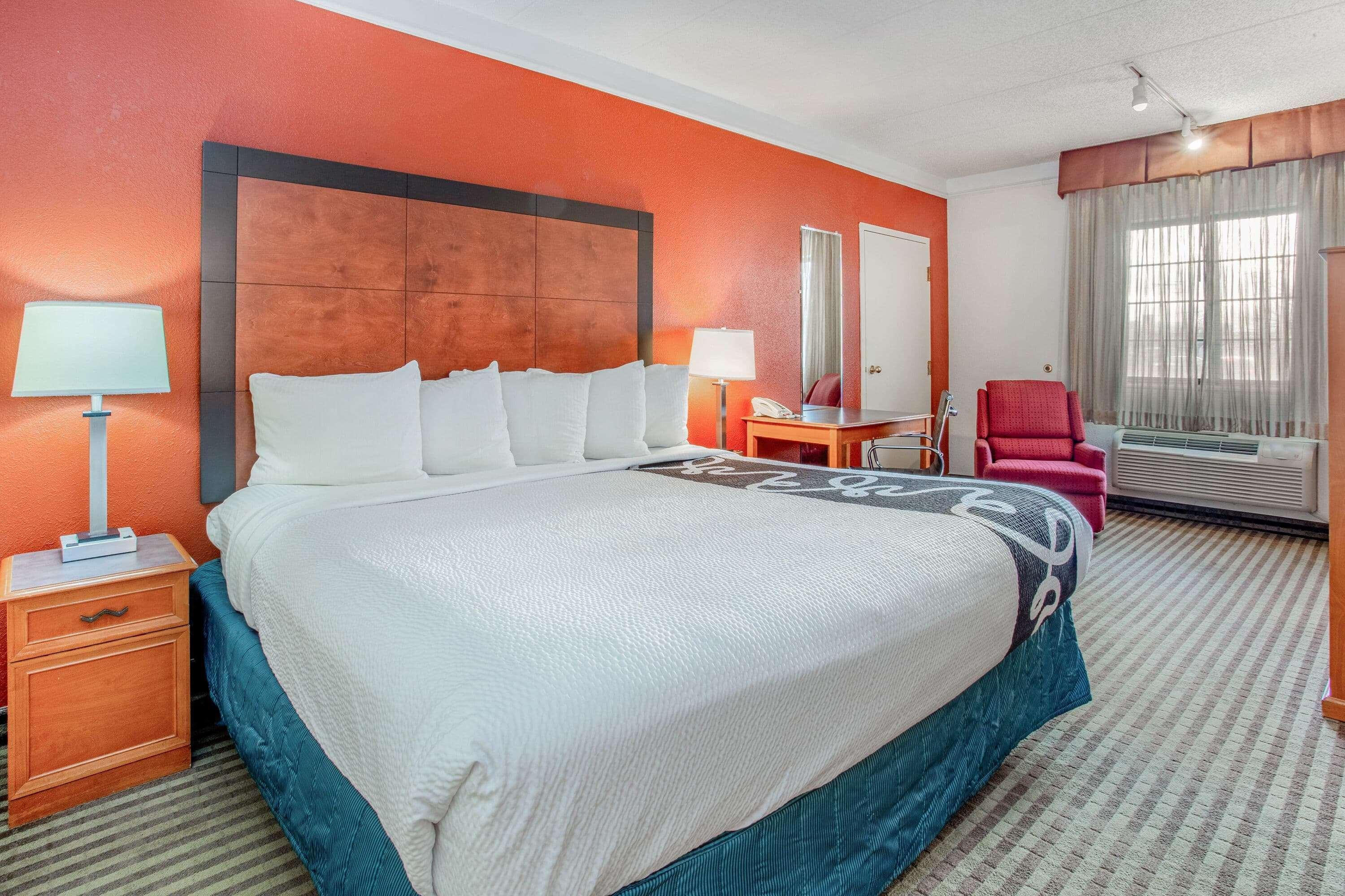 Chicago O'hare Airport Hotel 2*